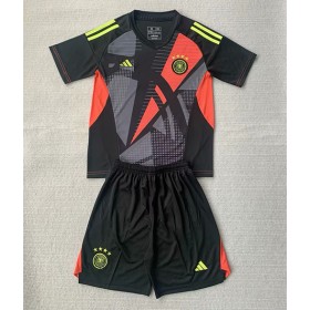 Deutschland Torwart Heimtrikot EM 2024 Kurzarm (+ kurze hosen)